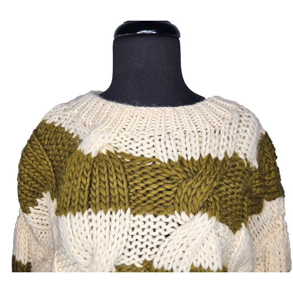 MIRSTORES Handknit Sweater Women's XS Oversized Chunky Cable Knit Fisherman Wool - Picture 3 of 9